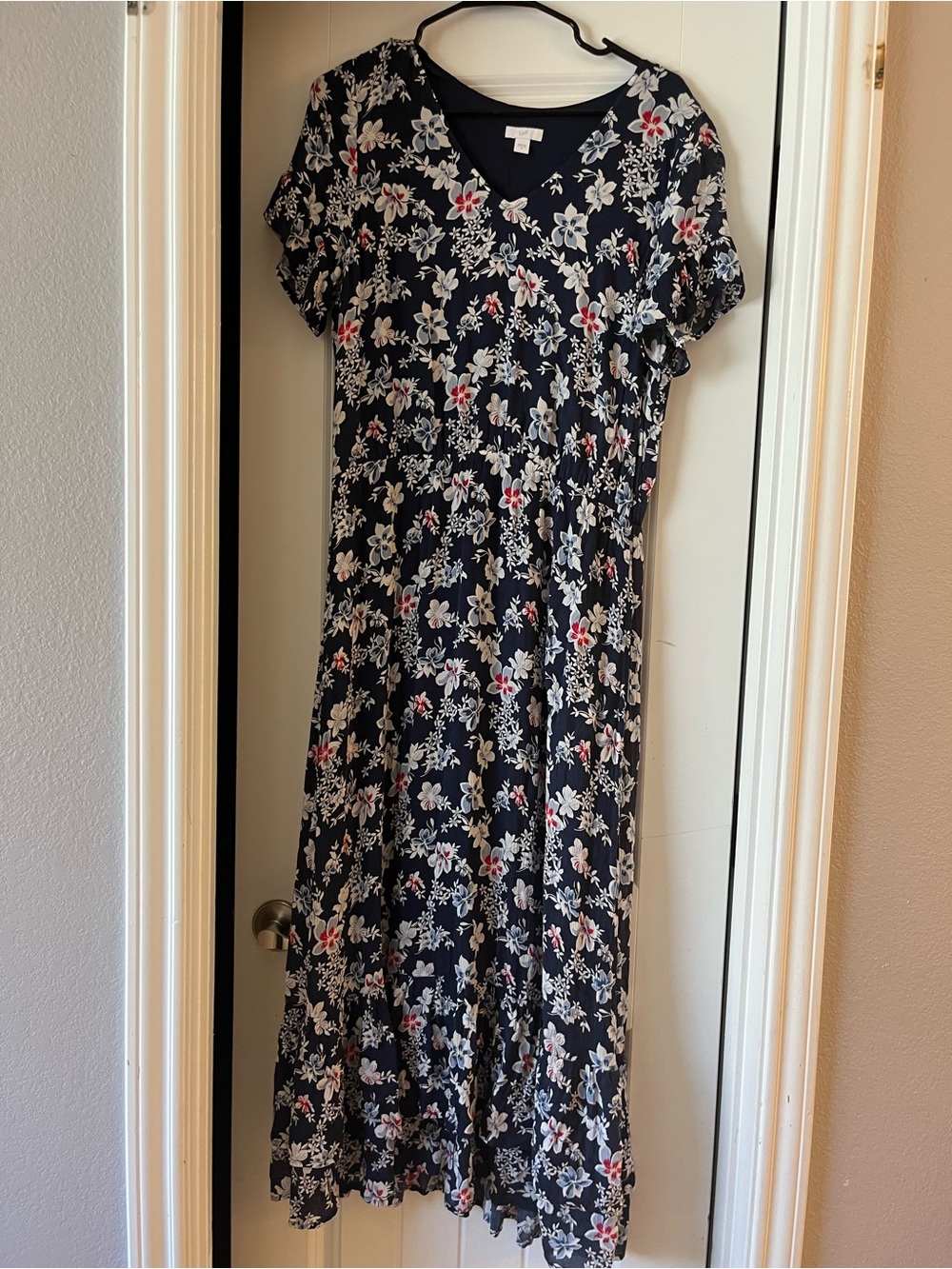 J. Jill Medium Floral Maxi Dress Navy Ruffle Sleeve Pockets Boho